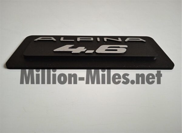 BMW E39 ALPINA B10V8 engine cover badge 4.6L